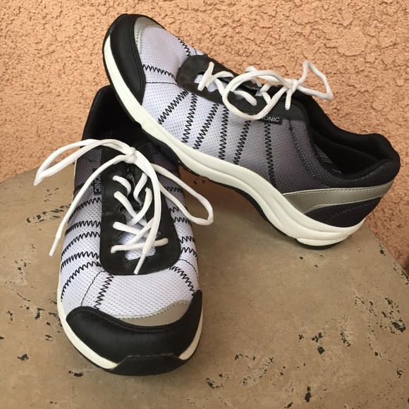 Vionic Shoes | Vionic Sneakers Alliance Athletic Walking Shoes | Poshmark